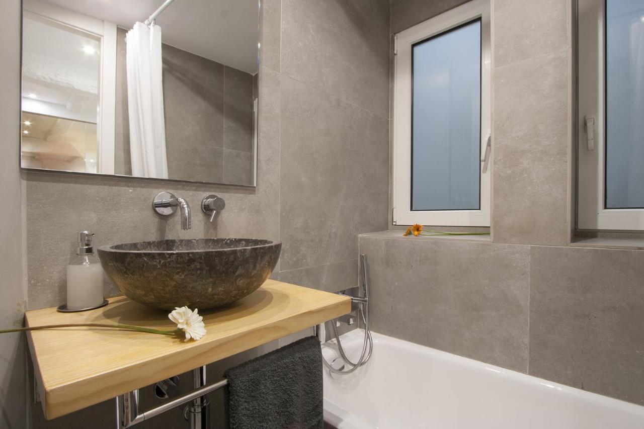 Zoe By Oldtown Ss Apartments San Sebastian Bagian luar foto